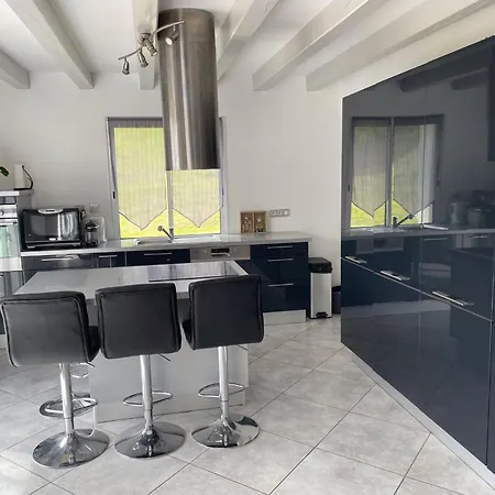 Charmante Maison Basque Entre Et Campagne בית נופש ארסנגואה