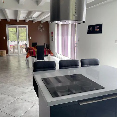 Charmante Maison Basque Entre Et Campagne Holiday home Arcangues